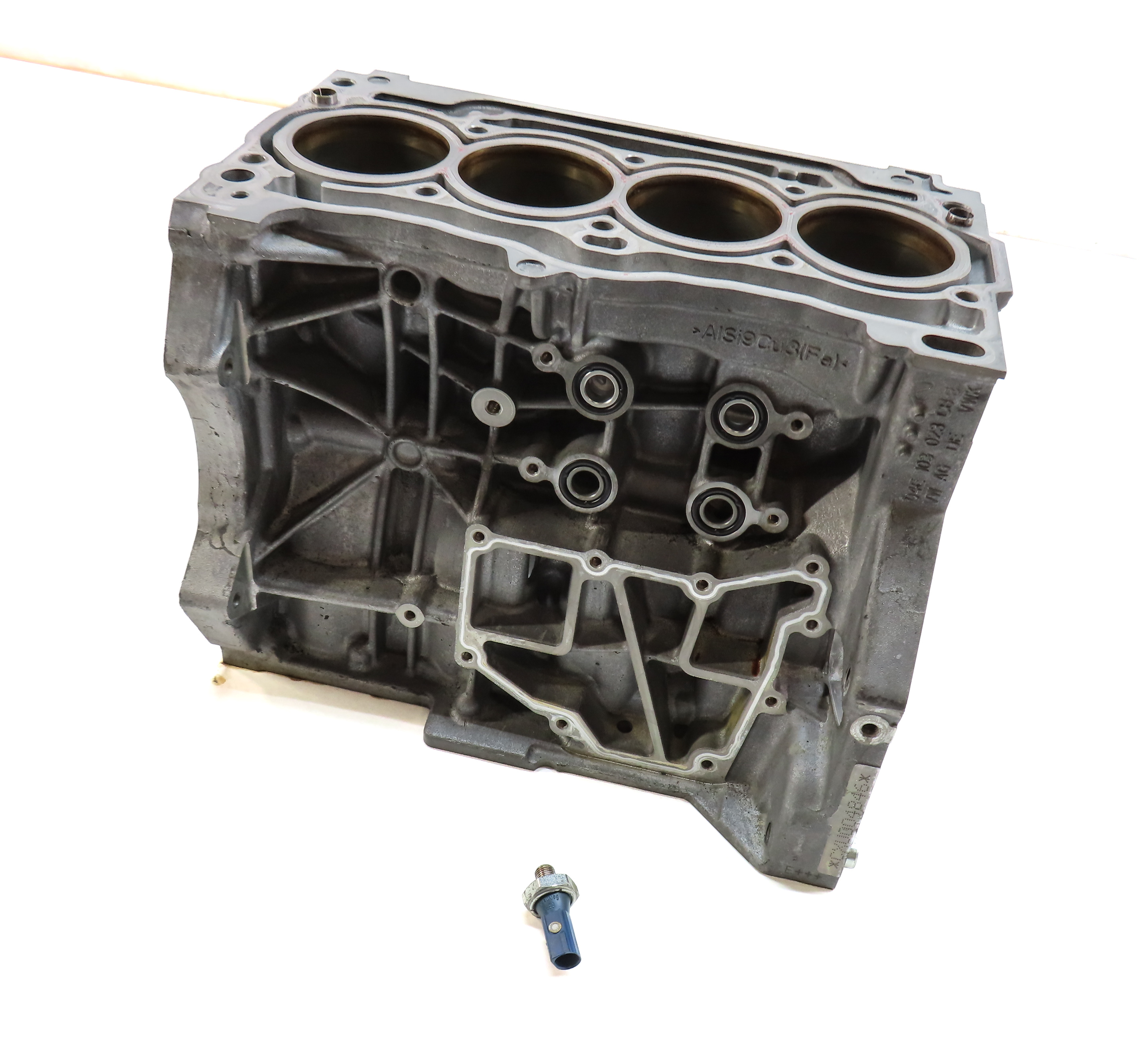 16-18 AUDI A3 E-TRON (8VF) HYBRID 1.4L CXUA ENGINE CYLINDER BLOCK — exact item pictured